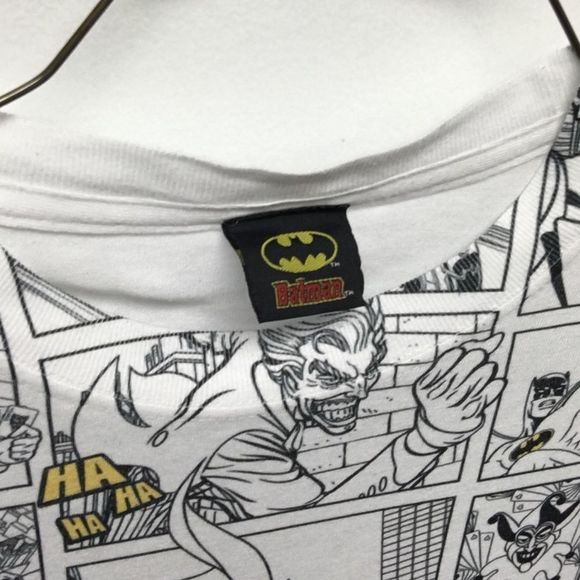 Batman Comic Book T-Shirt size Small AOP All Over Print - Picture 6 of 9
